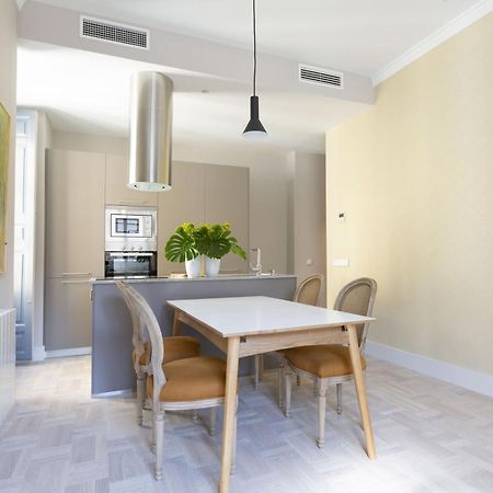 מדריד Precioso Apt En La Plaza De La Paja Latina מראה חיצוני תמונה